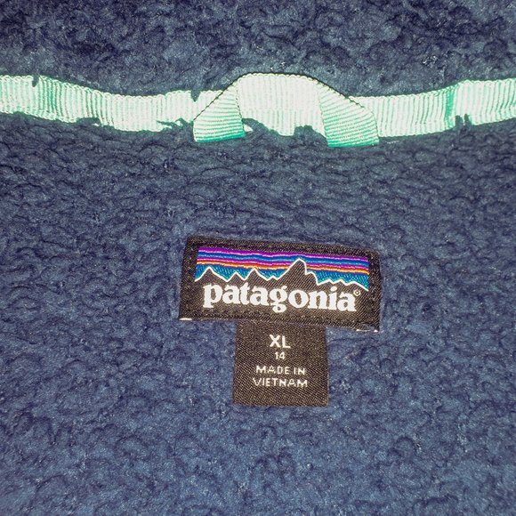 SOLD-Patagonia Los Gatos 1/4 zip sweater (Women's SM/XS, Girls XL) - Picture 2 of 3